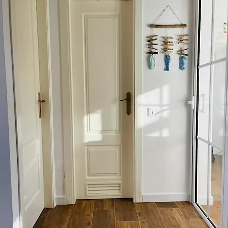 Ocean View Apartment *